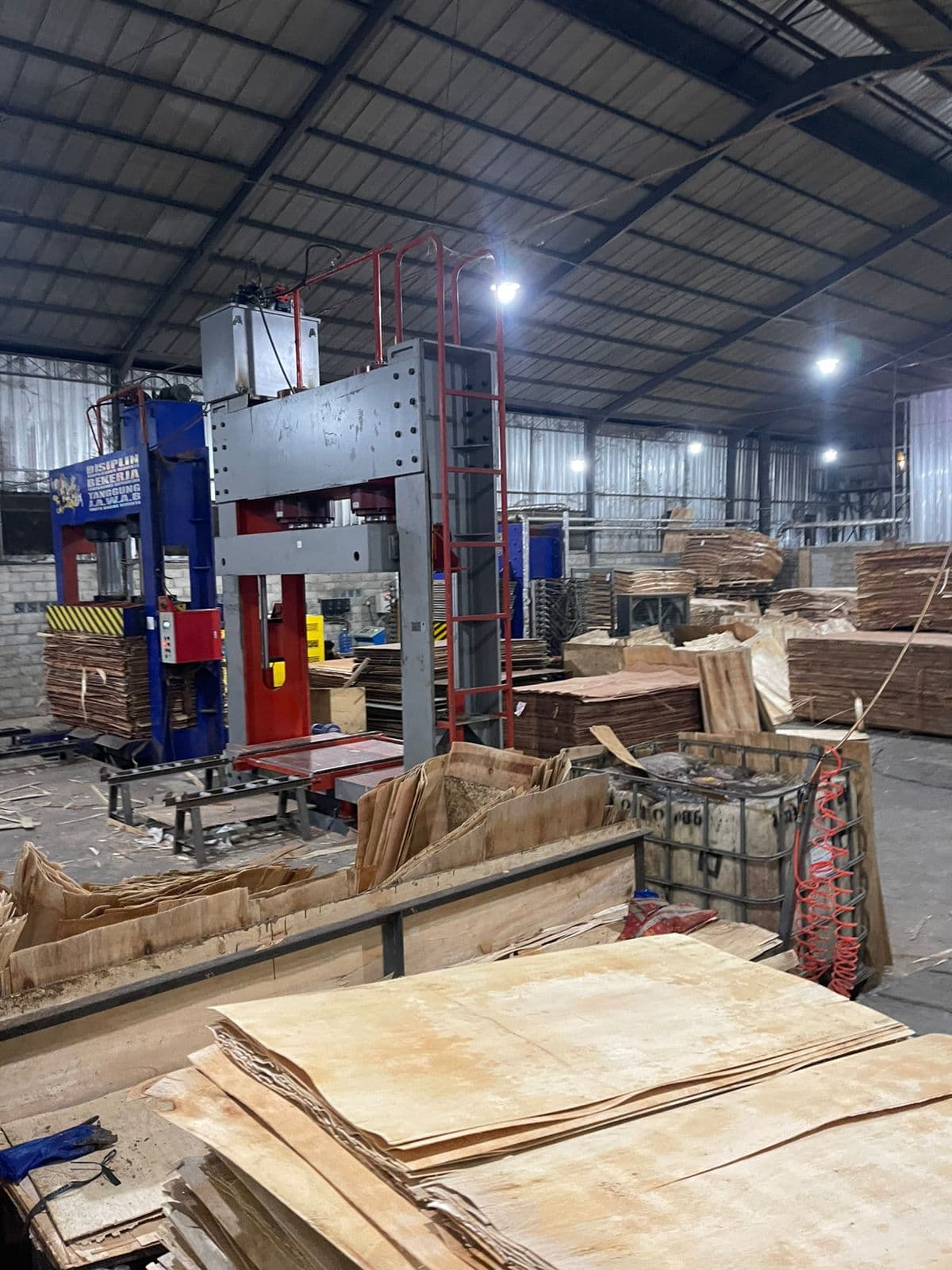 Plywood Manufacturing Process 1